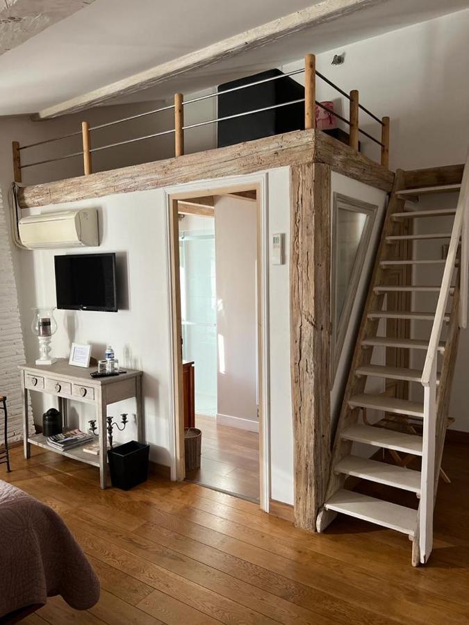 Chambres D'Hotes Mado Et Lulu Collonges-au-Mont-d'Or Ngoại thất bức ảnh
